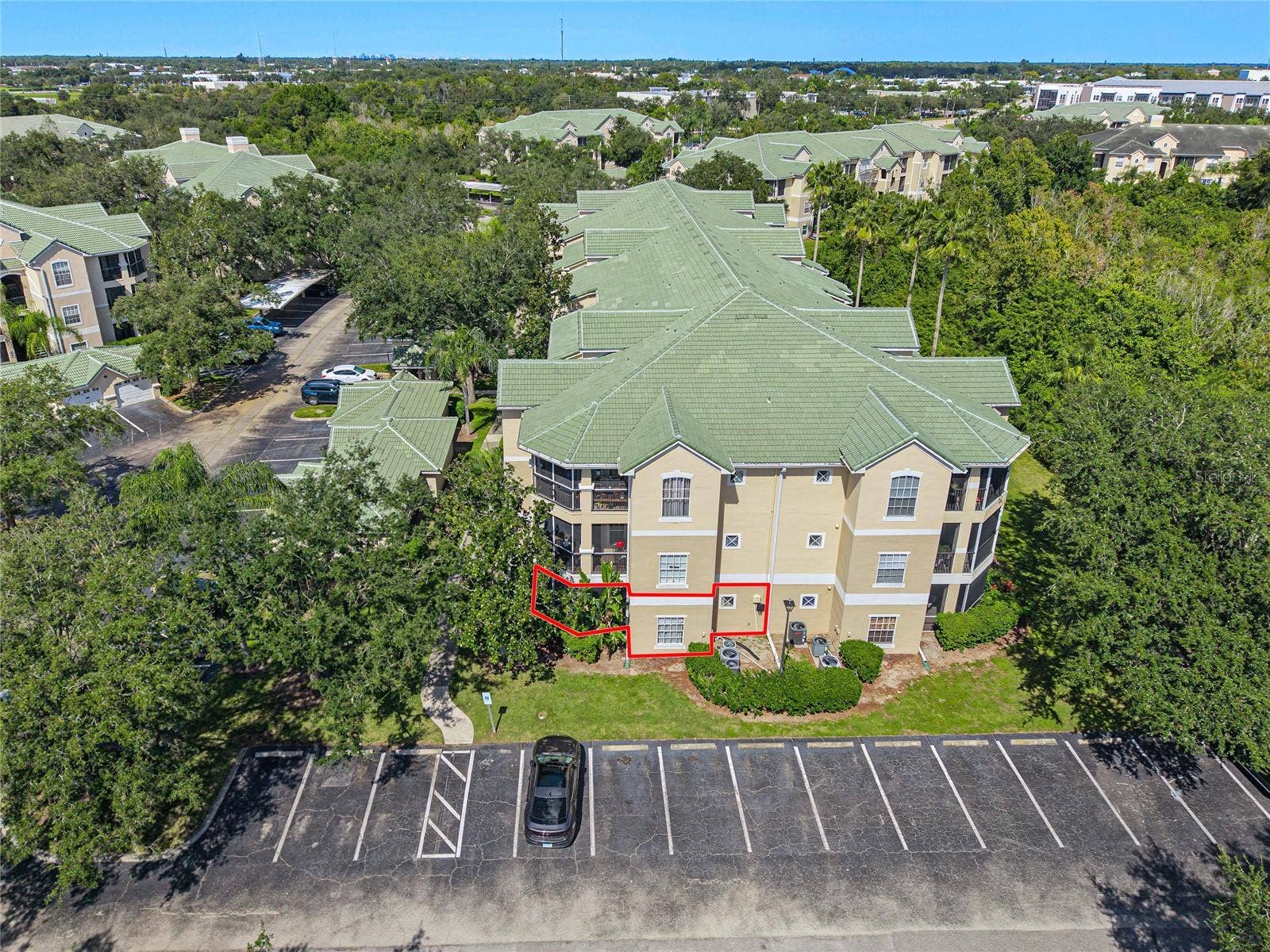 5180 NORTHRIDGE ROAD, #106, Sarasota, FL 34238 Exterior/parking