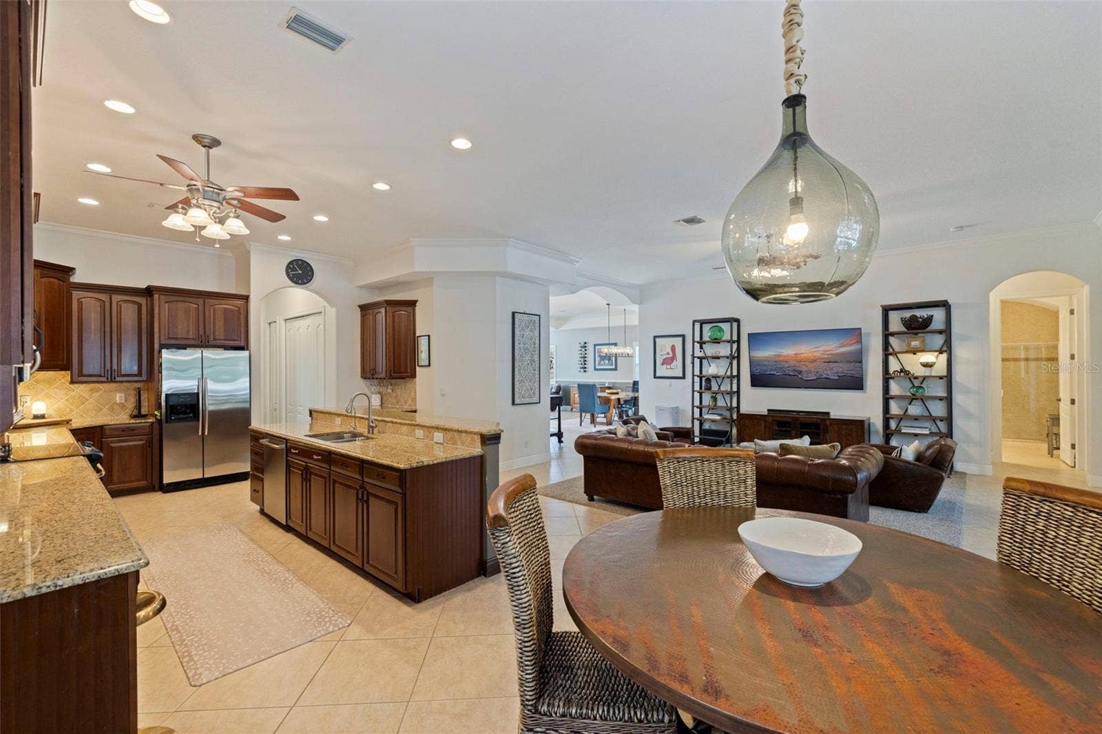 647 SANTA MARIA DRIVE, Tierra Verde, FL 33715 647 SANTA MARIA DRIVE, Tierra Verde, FL 33715