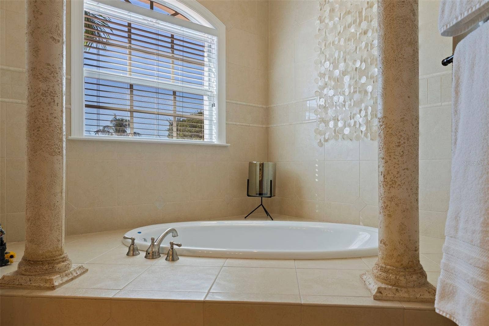 647 SANTA MARIA DRIVE, Tierra Verde, FL 33715 647 SANTA MARIA DRIVE, Tierra Verde, FL 33715