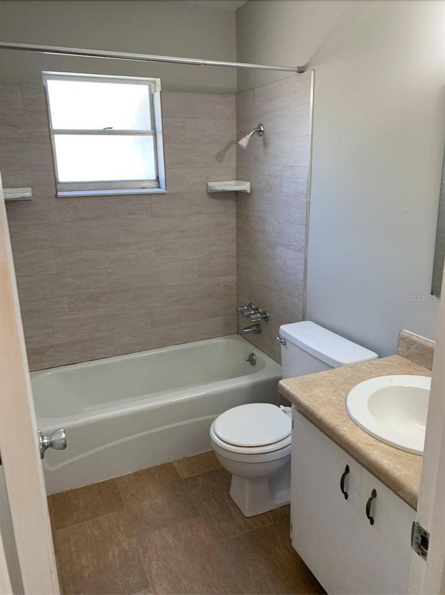 4910 23RD STREET W, #A & B, Bradenton, FL 34207