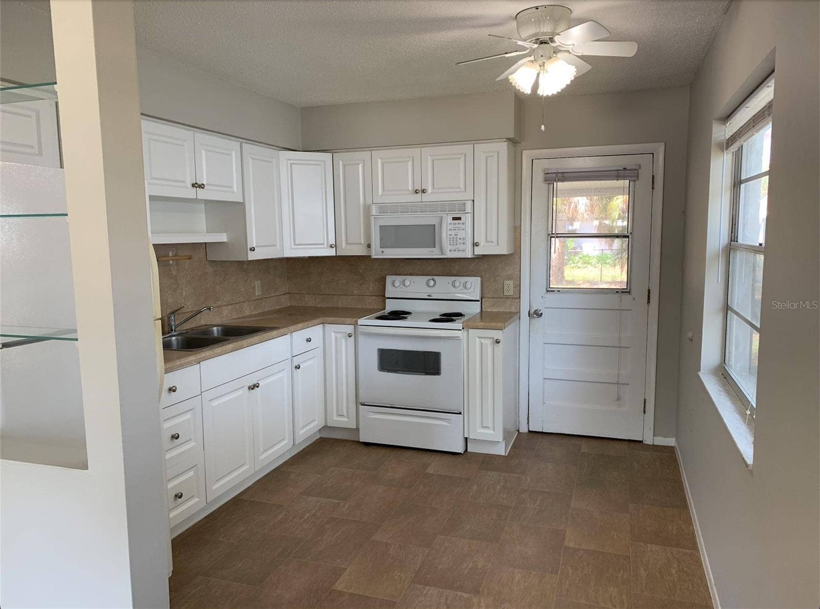 4910 23RD STREET W, #A & B, Bradenton, FL 34207