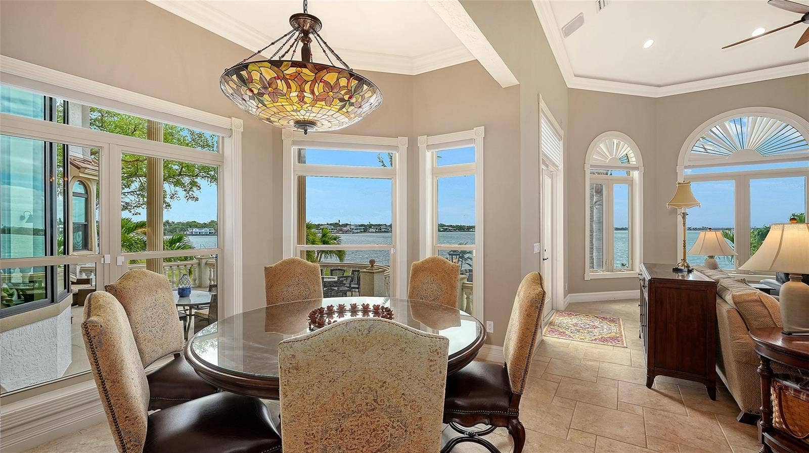 1240 HILLVIEW DRIVE, Sarasota, FL 34239 1240 HILLVIEW DRIVE, Sarasota, FL 34239