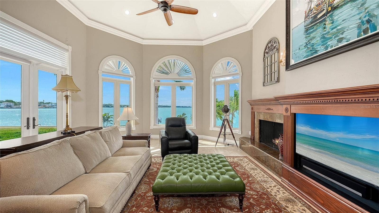 1240 HILLVIEW DRIVE, Sarasota, FL 34239 1240 HILLVIEW DRIVE, Sarasota, FL 34239