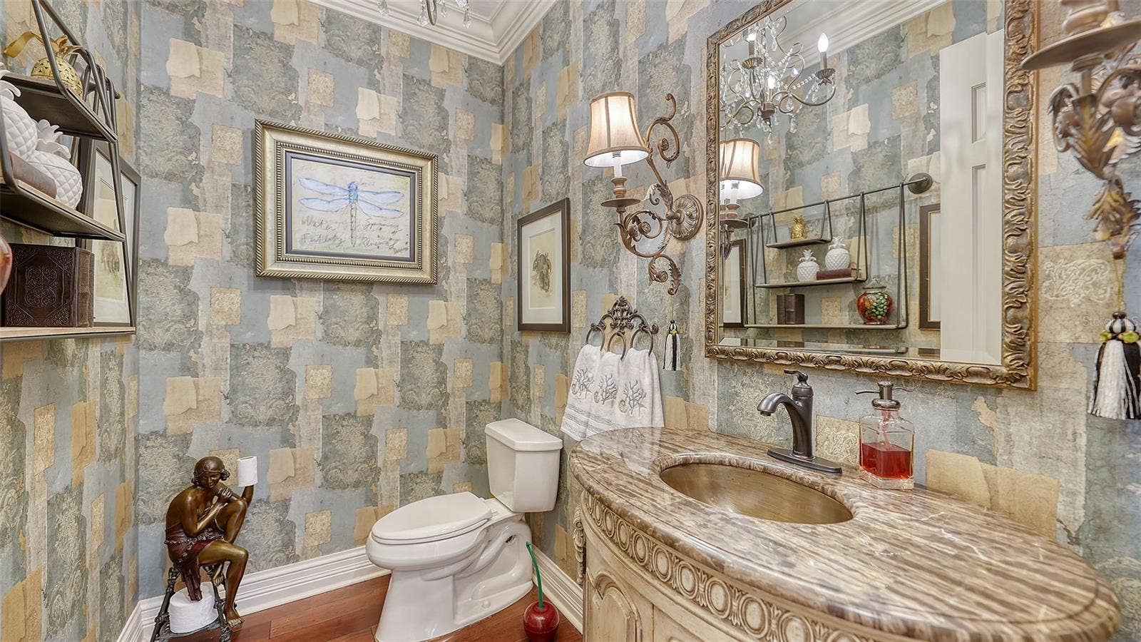 1240 HILLVIEW DRIVE, Sarasota, FL 34239 1240 HILLVIEW DRIVE, Sarasota, FL 34239