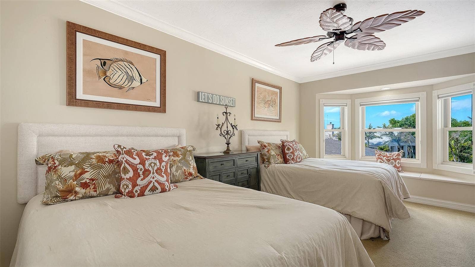 1240 HILLVIEW DRIVE, Sarasota, FL 34239 1240 HILLVIEW DRIVE, Sarasota, FL 34239