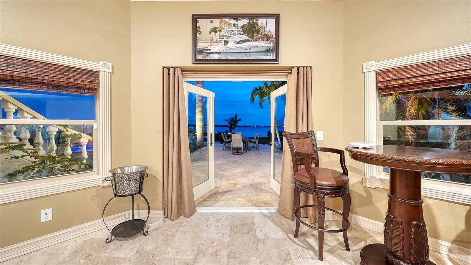 1240 HILLVIEW DRIVE, Sarasota, FL 34239 1240 HILLVIEW DRIVE, Sarasota, FL 34239