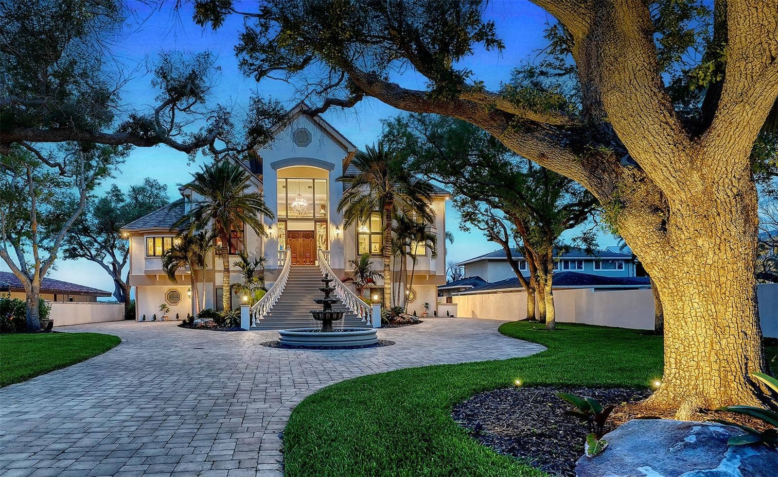 1240 HILLVIEW DRIVE, Sarasota, FL 34239 1240 HILLVIEW DRIVE, Sarasota, FL 34239