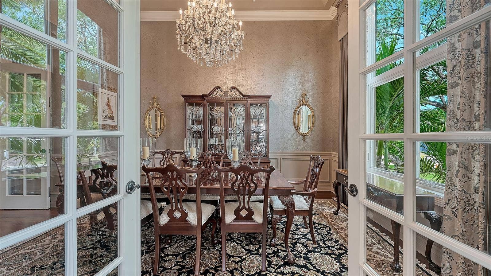 1240 HILLVIEW DRIVE, Sarasota, FL 34239 1240 HILLVIEW DRIVE, Sarasota, FL 34239