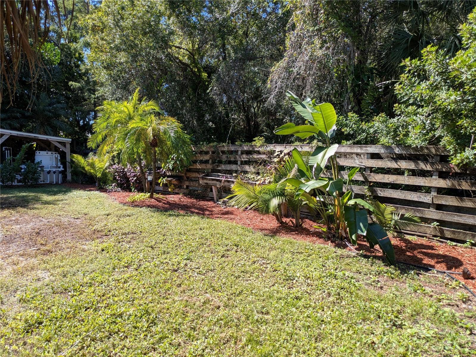 1133 RUSSELL AVENUE, Sarasota, FL 34232 1133 RUSSELL AVENUE, Sarasota, FL 34232