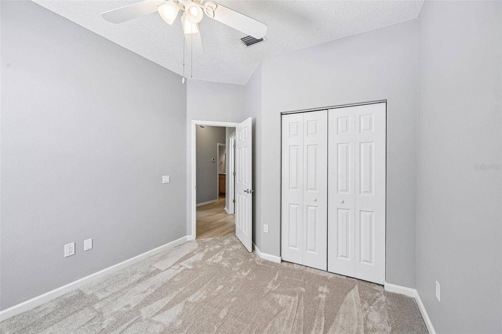 817 TALLGRASS LANE, Bradenton, FL 34212 817 TALLGRASS LANE, Bradenton, FL 34212