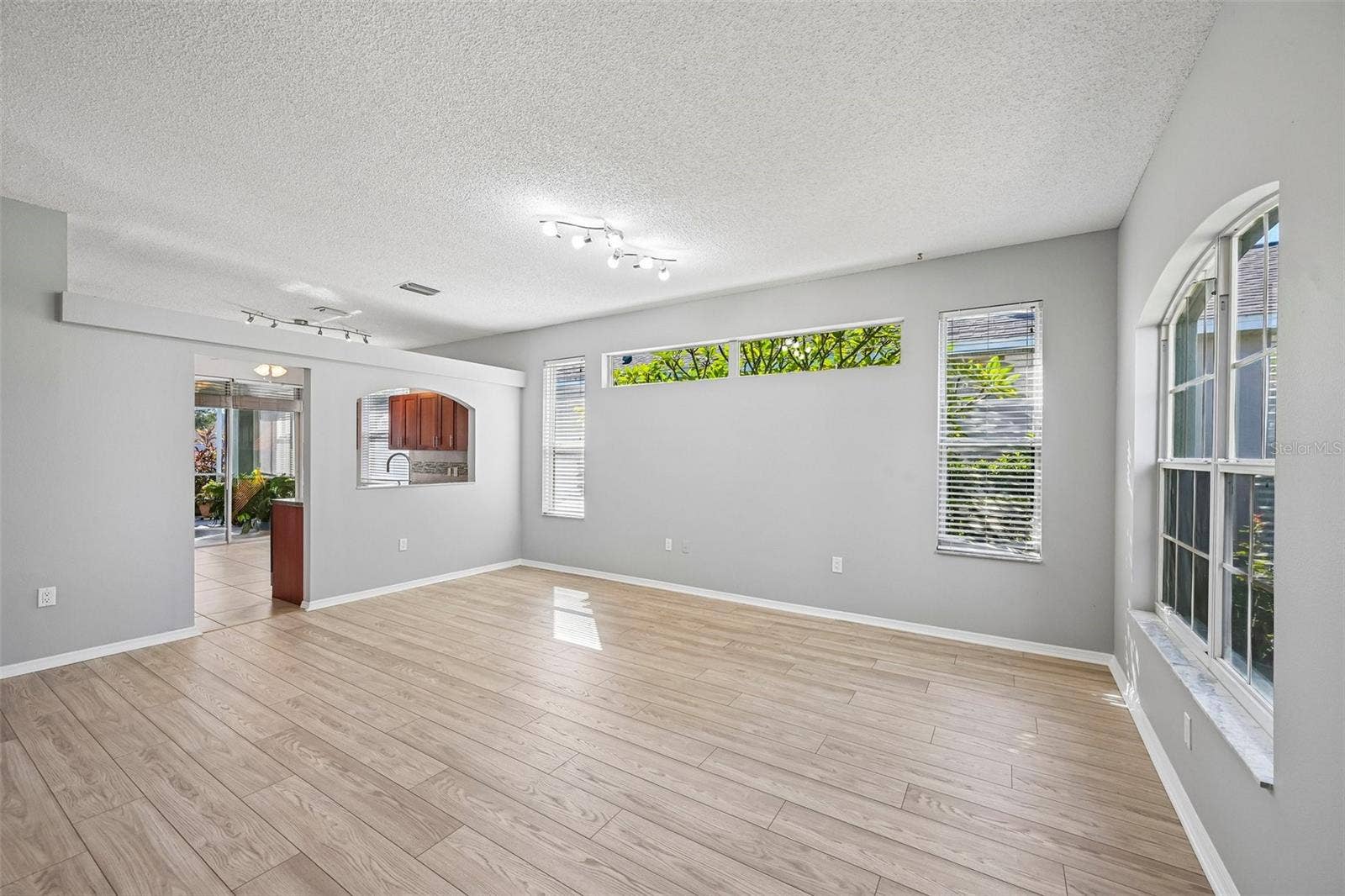 817 TALLGRASS LANE, Bradenton, FL 34212 817 TALLGRASS LANE, Bradenton, FL 34212
