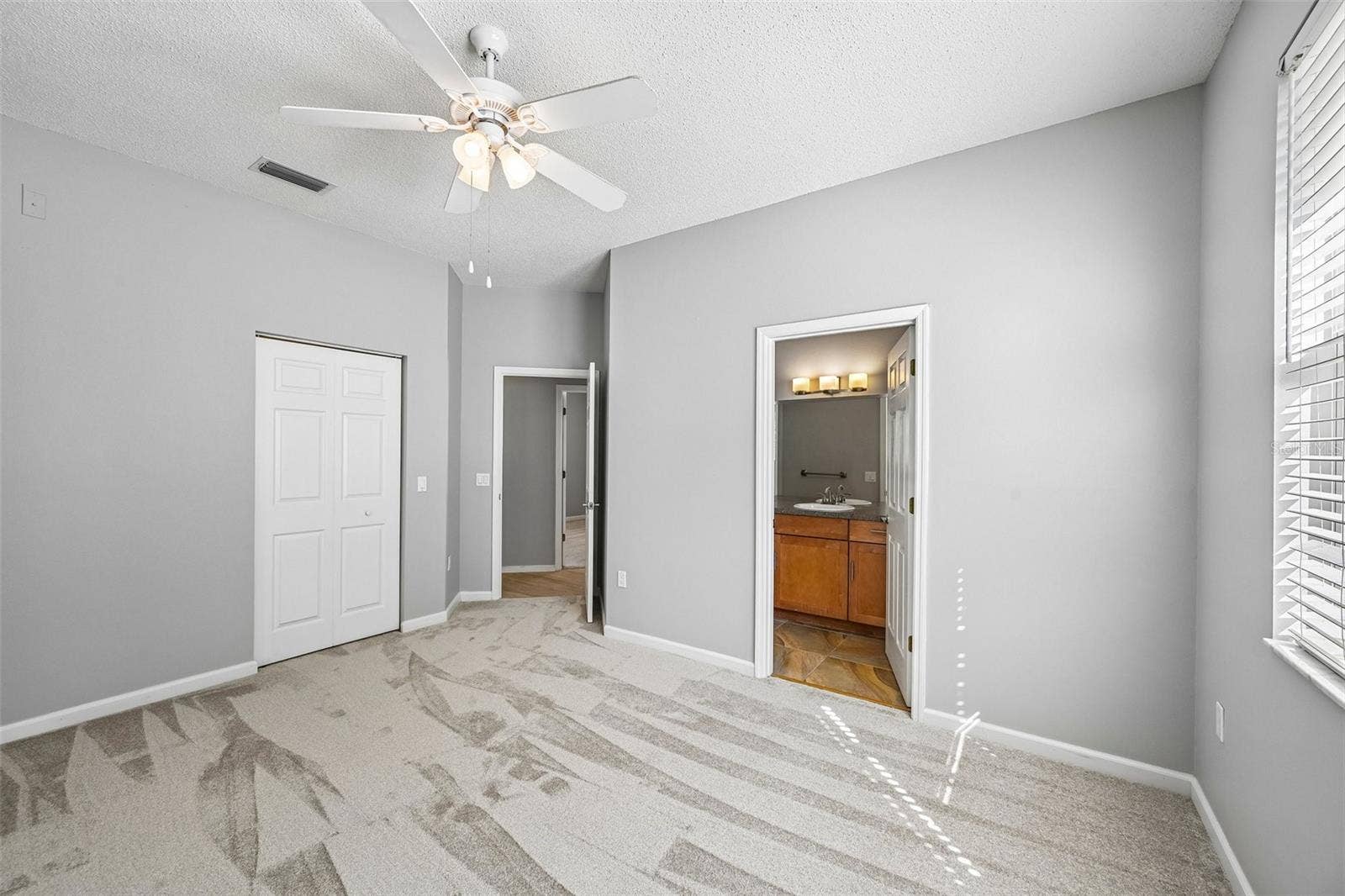 817 TALLGRASS LANE, Bradenton, FL 34212 817 TALLGRASS LANE, Bradenton, FL 34212