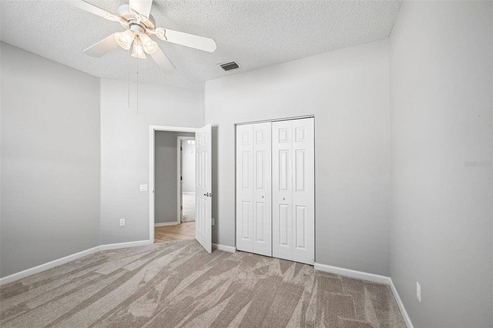 817 TALLGRASS LANE, Bradenton, FL 34212 817 TALLGRASS LANE, Bradenton, FL 34212