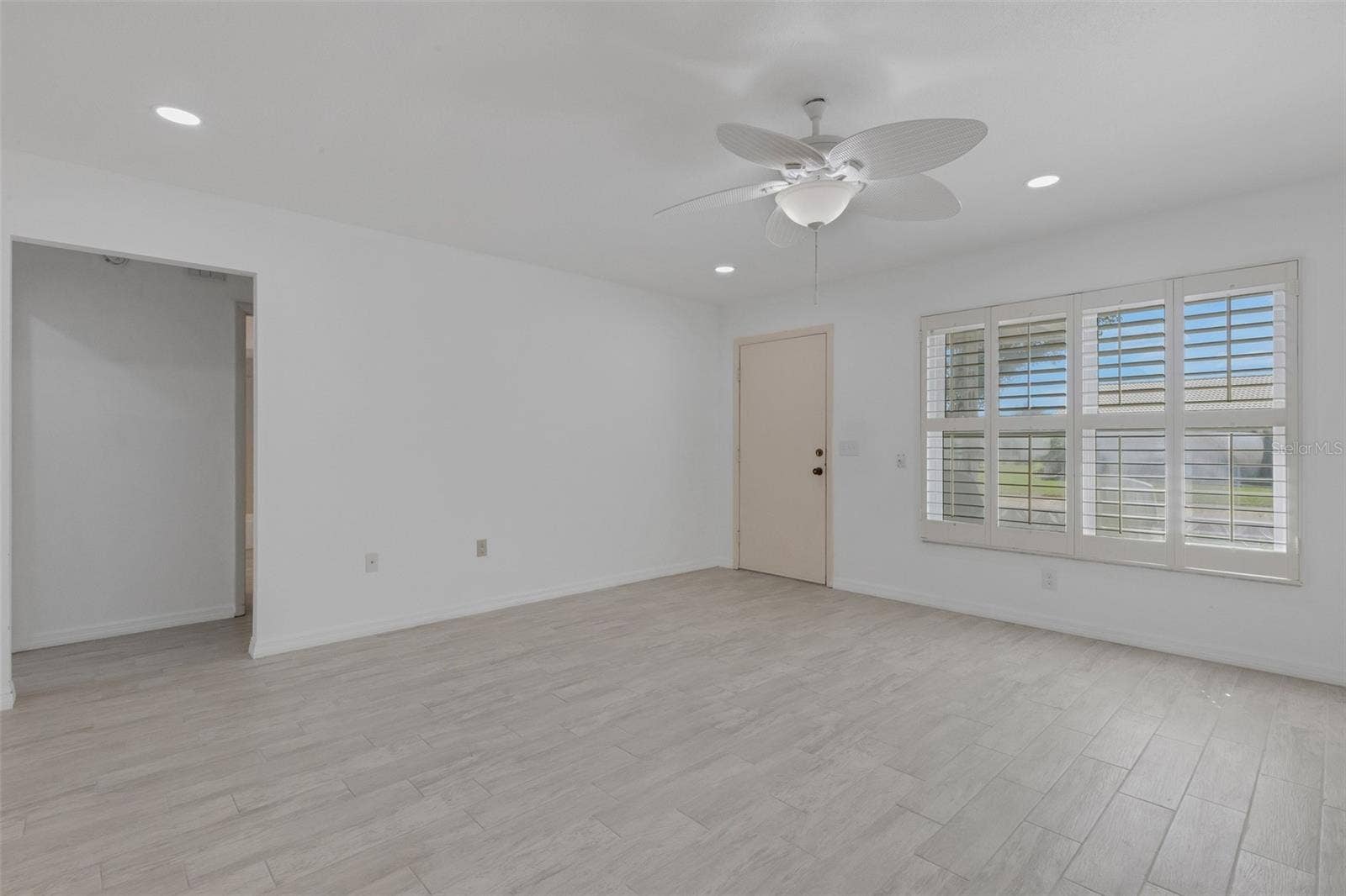 1311 BOTTLEBRUSH DRIVE, Bradenton, FL 34208 1311 BOTTLEBRUSH DRIVE, Bradenton, FL 34208