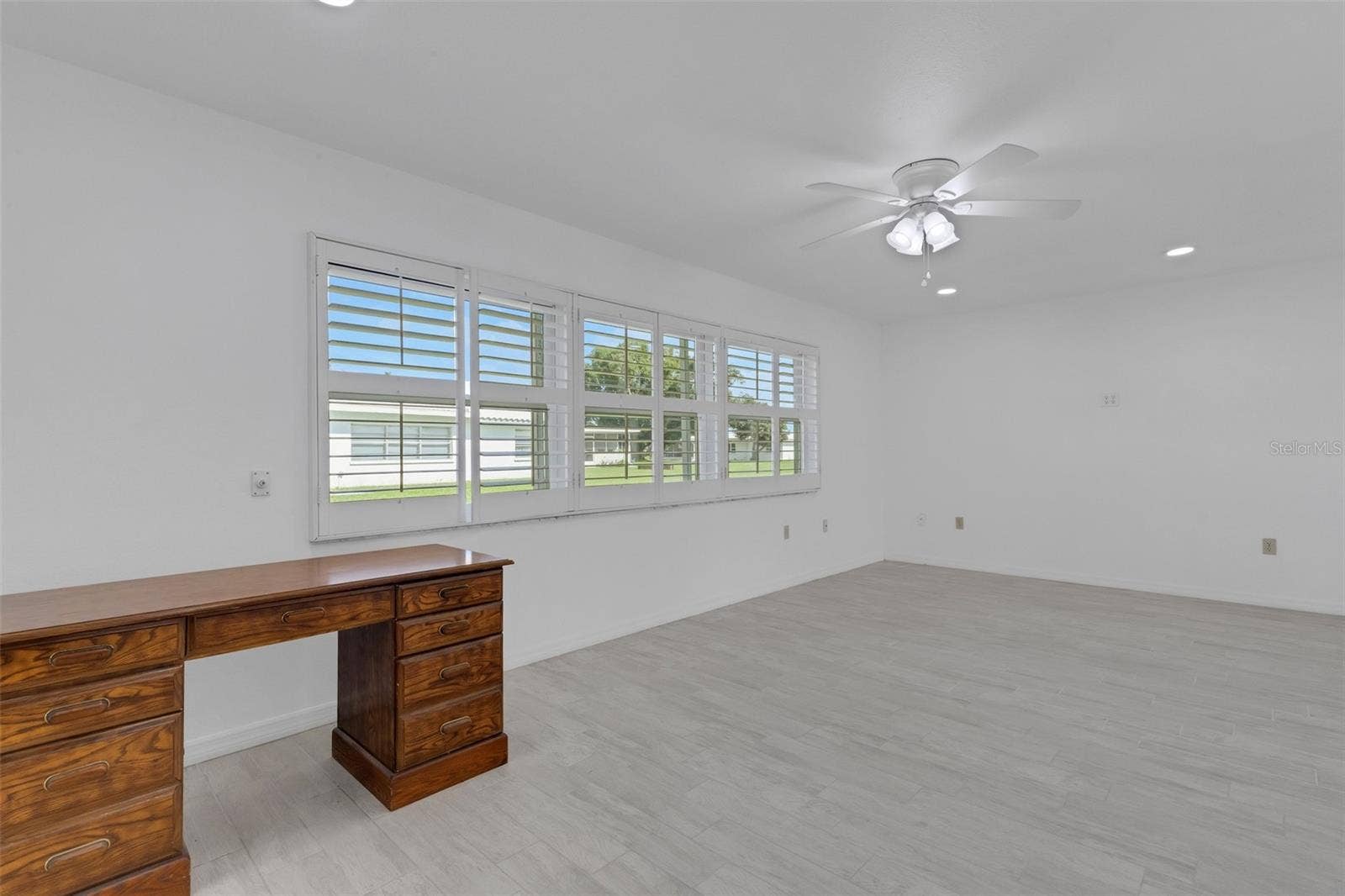 1311 BOTTLEBRUSH DRIVE, Bradenton, FL 34208 Family Room - Desk is removed.