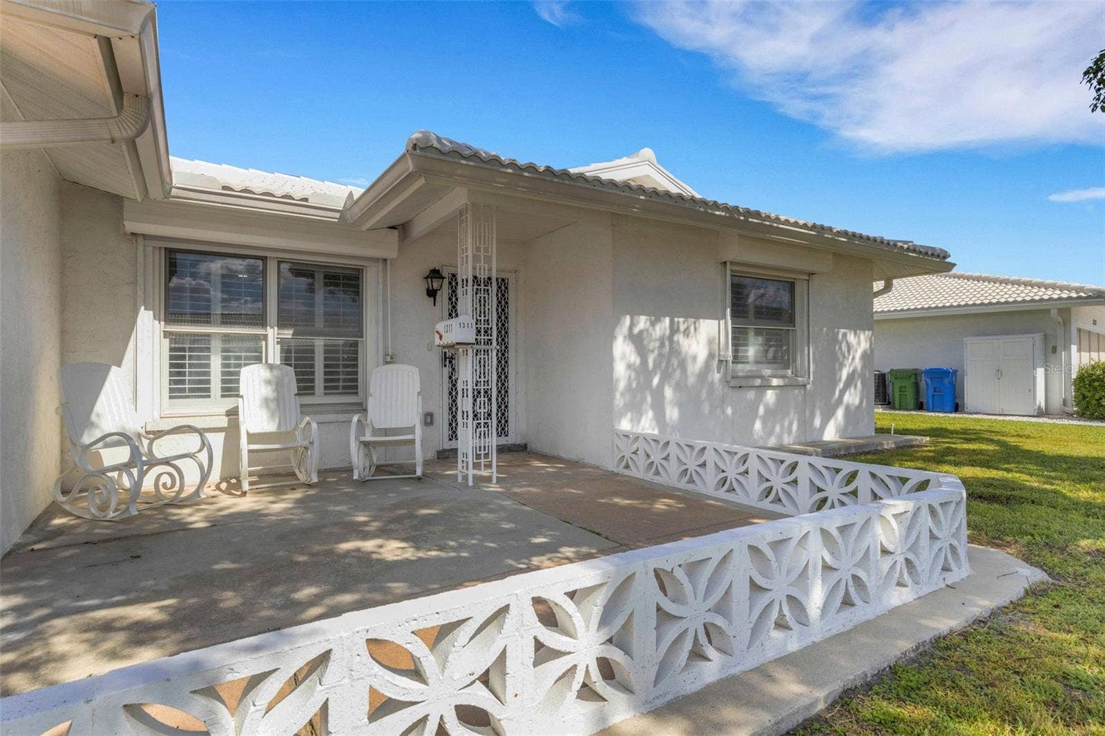 1311 BOTTLEBRUSH DRIVE, Bradenton, FL 34208 1311 BOTTLEBRUSH DRIVE, Bradenton, FL 34208