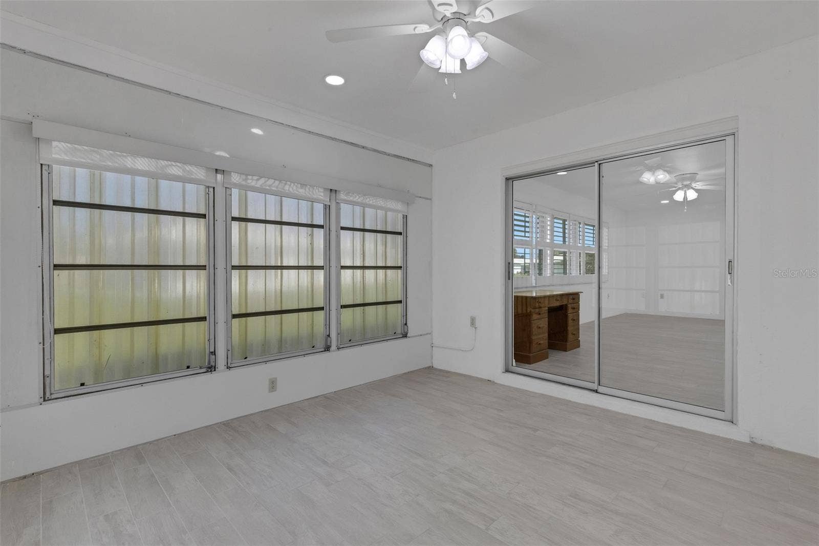 1311 BOTTLEBRUSH DRIVE, Bradenton, FL 34208 1311 BOTTLEBRUSH DRIVE, Bradenton, FL 34208