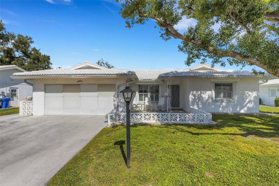 Property photo for 1311 BOTTLEBRUSH DRIVE, Bradenton, FL