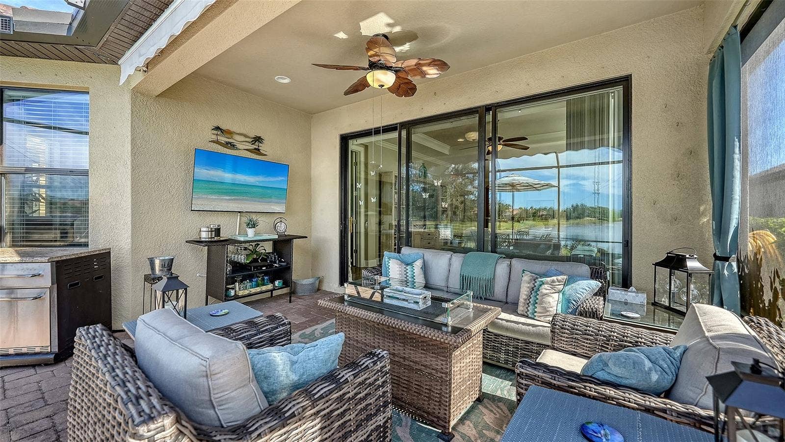 5572 SENTIERO DRIVE, Nokomis, FL 34275 5572 SENTIERO DRIVE, Nokomis, FL 34275