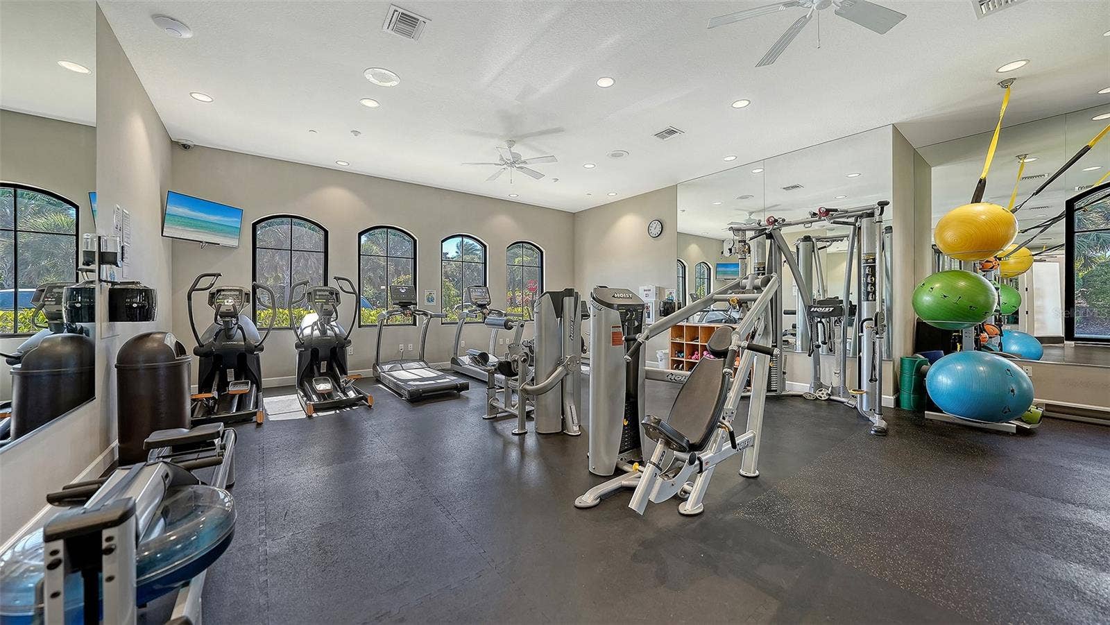 5572 SENTIERO DRIVE, Nokomis, FL 34275 5572 SENTIERO DRIVE, Nokomis, FL 34275