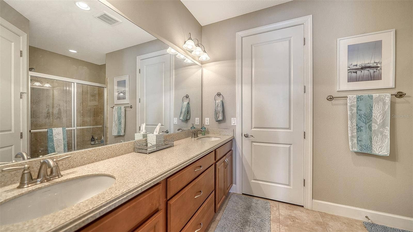 5572 SENTIERO DRIVE, Nokomis, FL 34275 5572 SENTIERO DRIVE, Nokomis, FL 34275