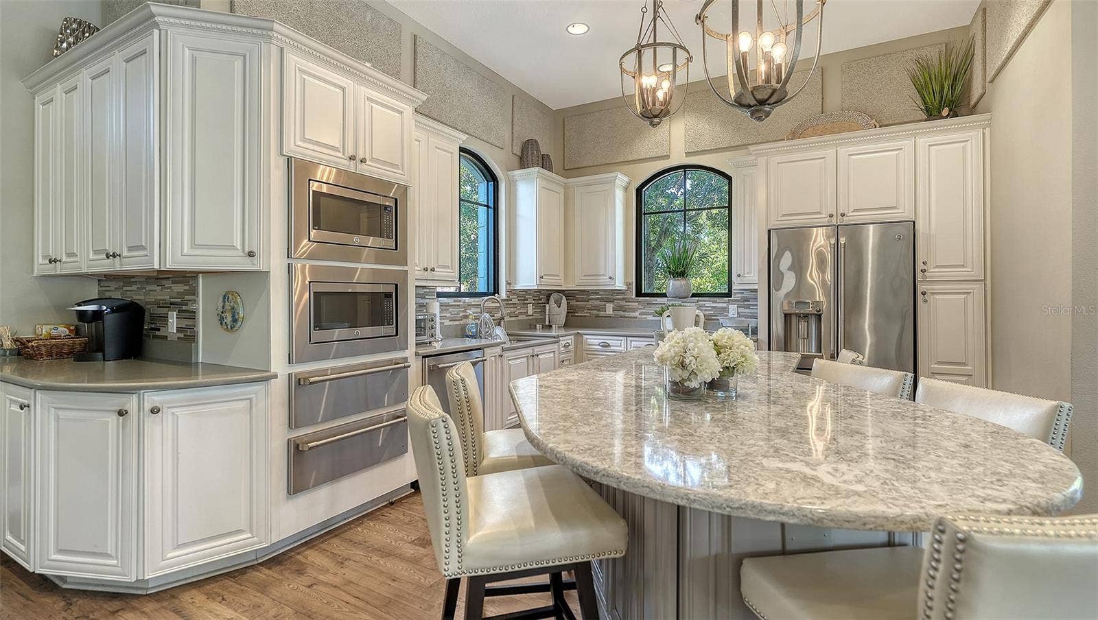 5572 SENTIERO DRIVE, Nokomis, FL 34275 5572 SENTIERO DRIVE, Nokomis, FL 34275