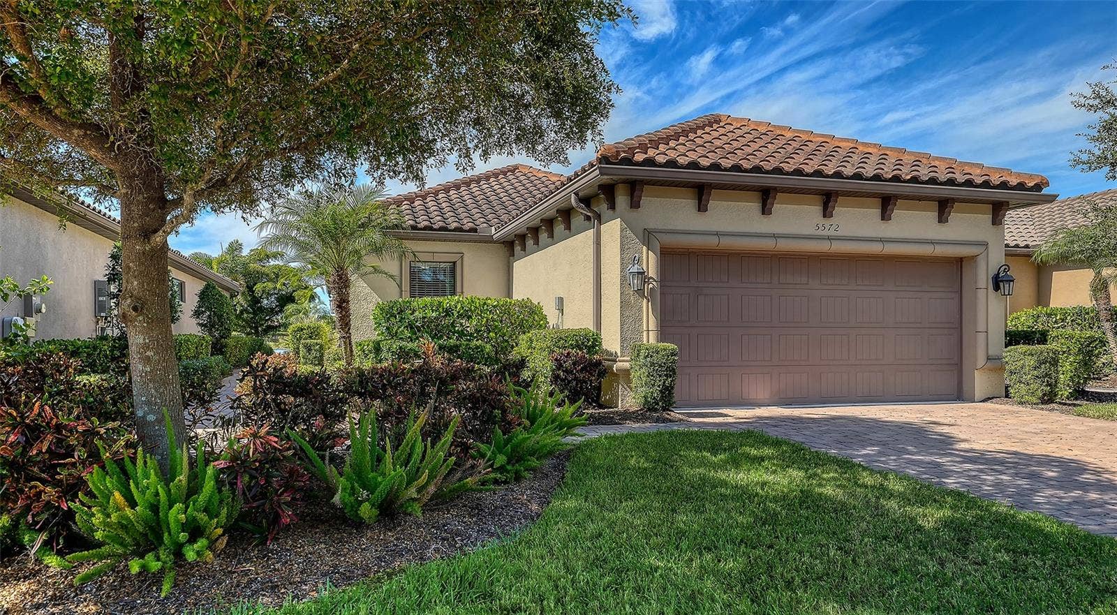 5572 SENTIERO DRIVE, Nokomis, FL 34275 5572 SENTIERO DRIVE, Nokomis, FL 34275