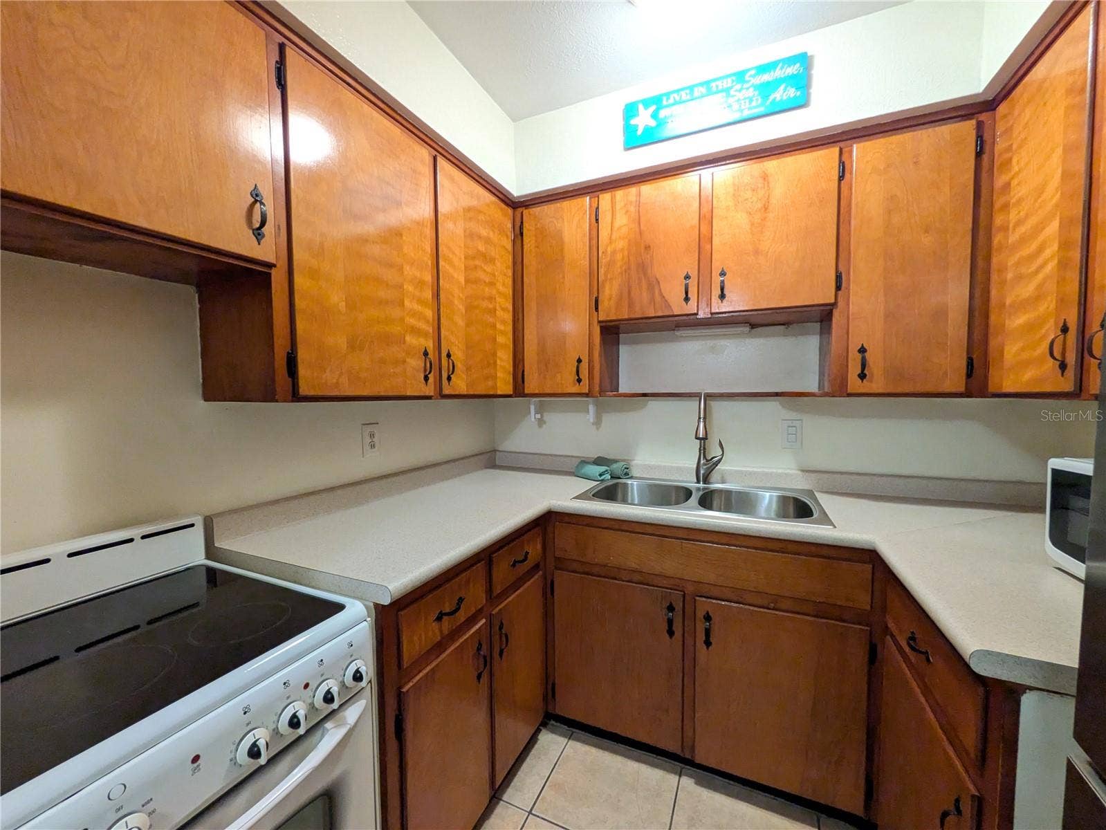 1720 MORRILL STREET, #12-11, Sarasota, FL 34236 1720 MORRILL STREET, #12-11, Sarasota, FL 34236