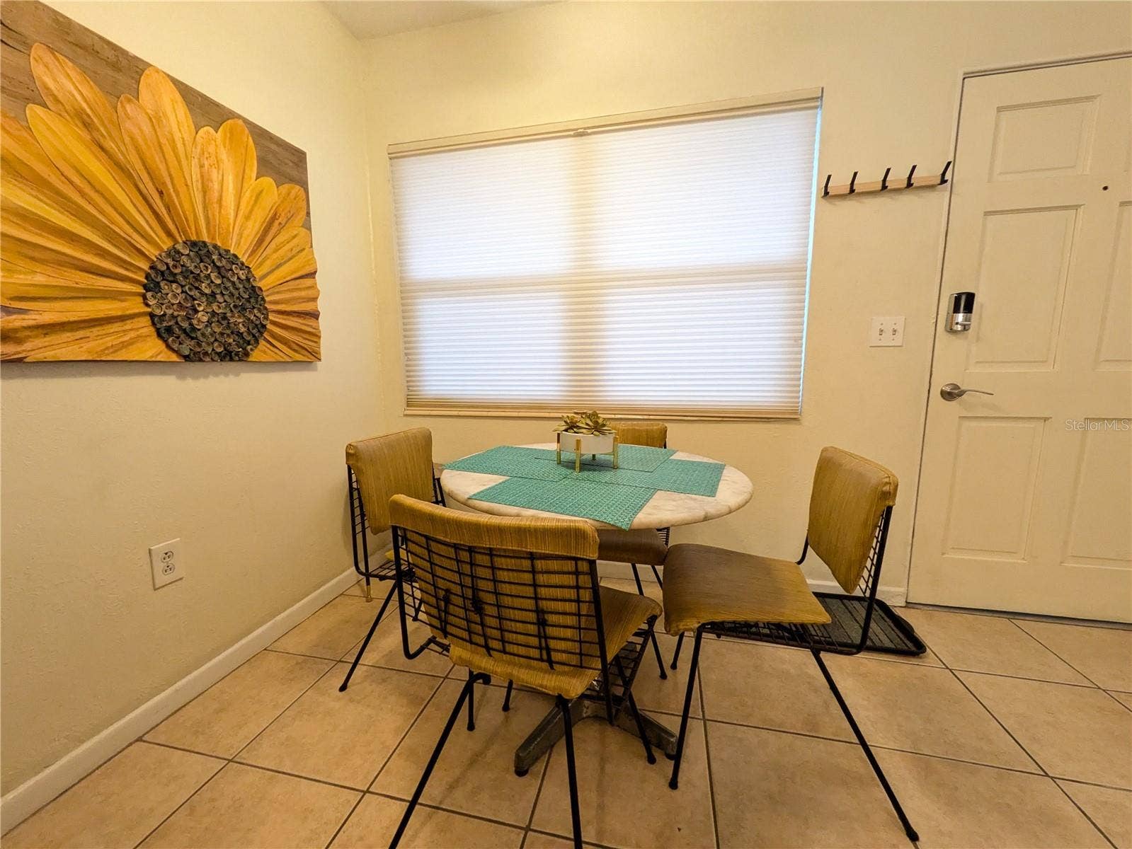 1720 MORRILL STREET, #12-11, Sarasota, FL 34236 1720 MORRILL STREET, #12-11, Sarasota, FL 34236