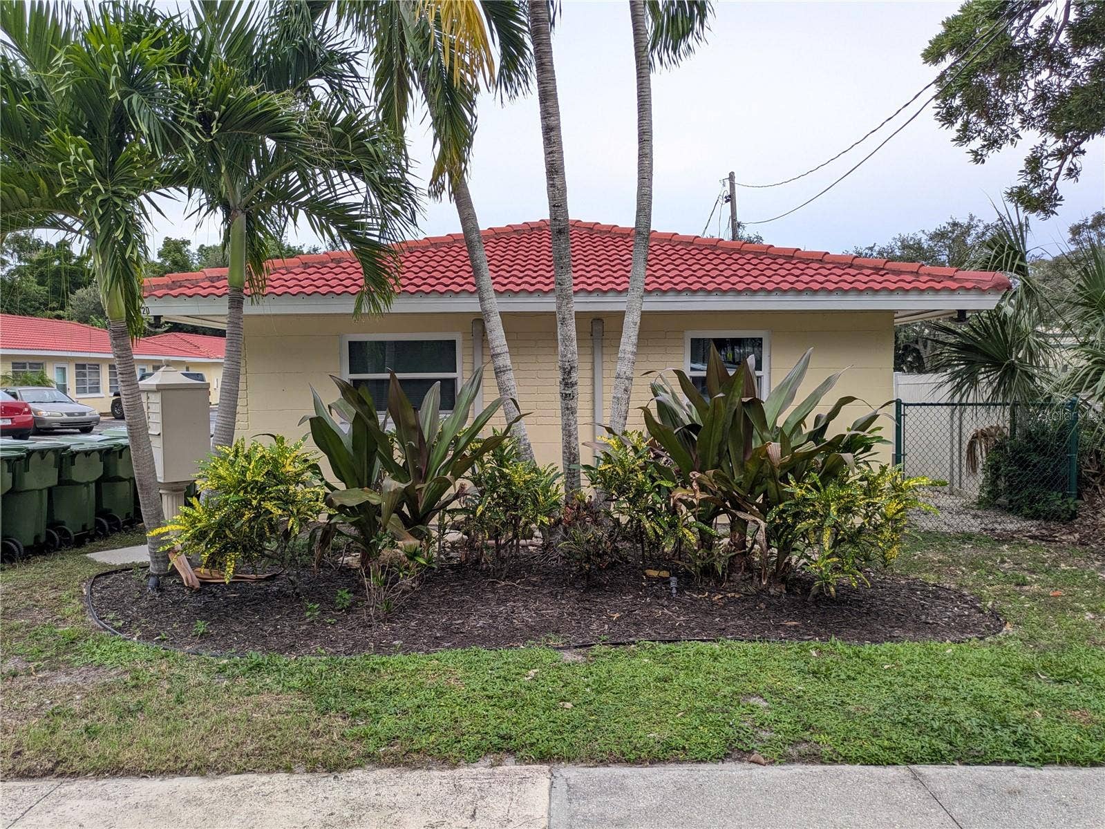 1720 MORRILL STREET, #12-11, Sarasota, FL 34236 1720 MORRILL STREET, #12-11, Sarasota, FL 34236