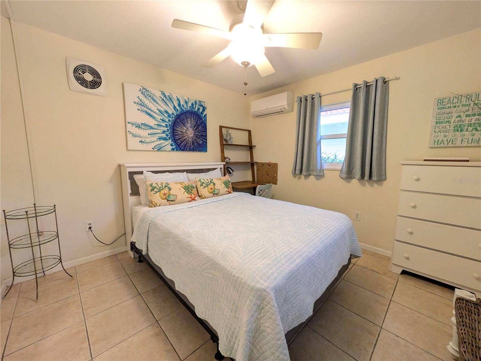 1720 MORRILL STREET, #12-11, Sarasota, FL 34236 1720 MORRILL STREET, #12-11, Sarasota, FL 34236