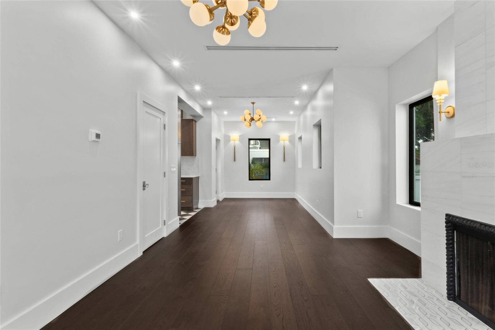 410 BURNS COURT, Sarasota, FL 34236 410 BURNS COURT, Sarasota, FL 34236