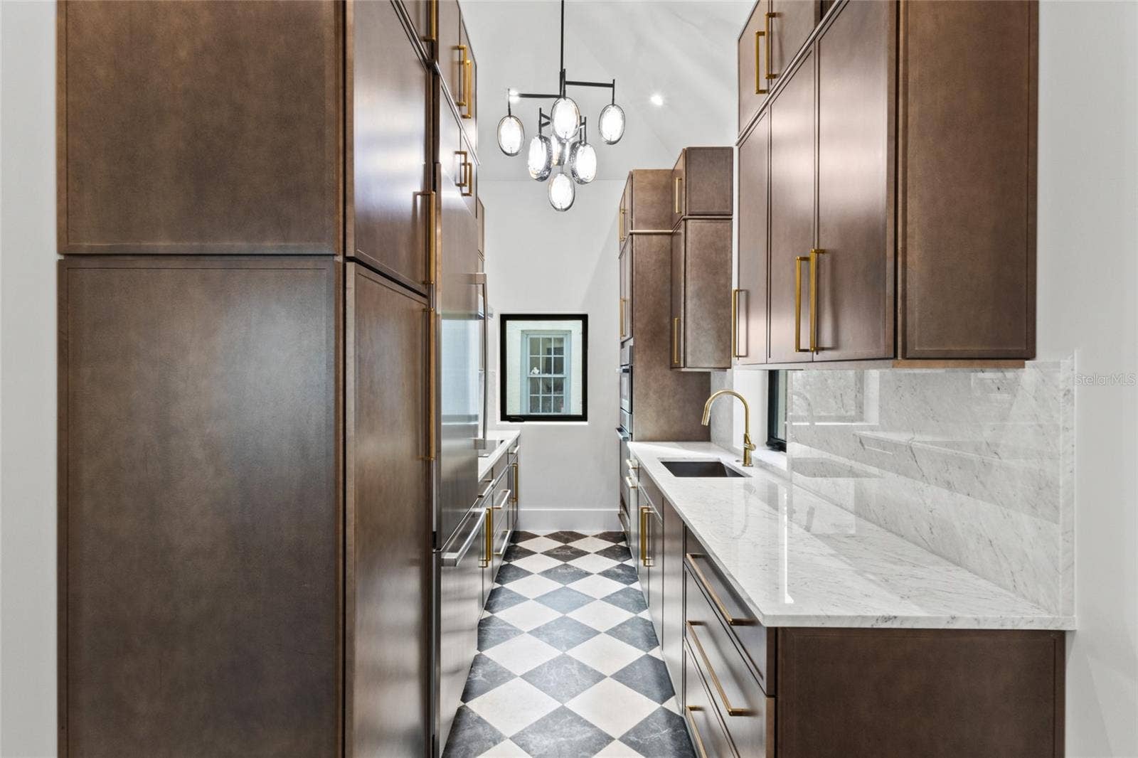 410 BURNS COURT, Sarasota, FL 34236 410 BURNS COURT, Sarasota, FL 34236