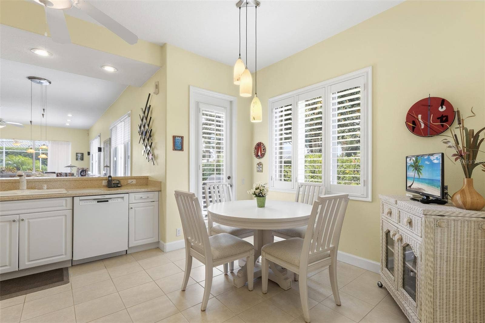 5231 97TH STREET E, Bradenton, FL 34211 5231 97TH STREET E, Bradenton, FL 34211