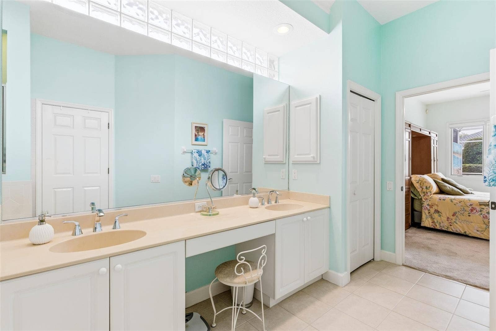 5231 97TH STREET E, Bradenton, FL 34211 5231 97TH STREET E, Bradenton, FL 34211