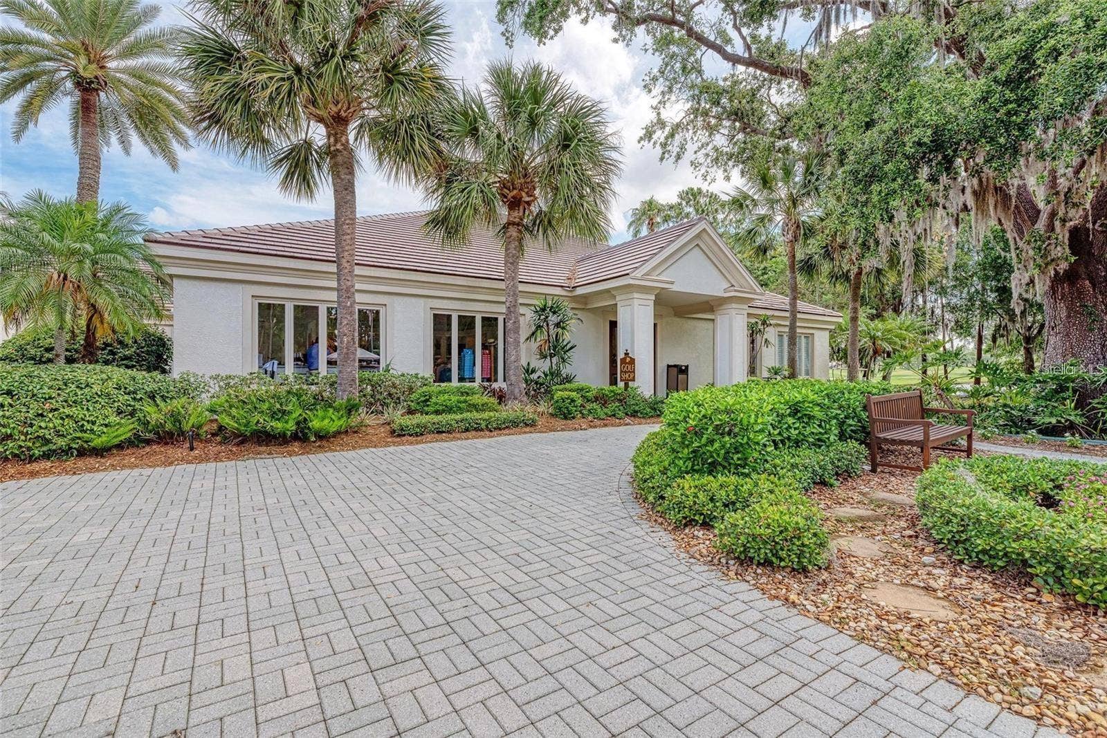 5231 97TH STREET E, Bradenton, FL 34211 5231 97TH STREET E, Bradenton, FL 34211