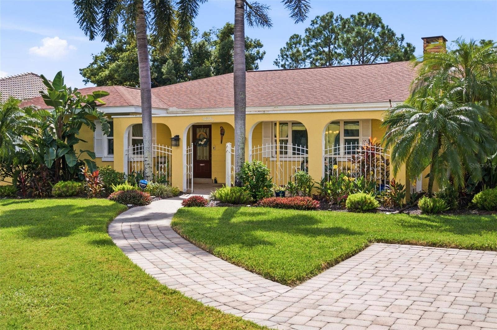 844 MAGELLAN DRIVE, Sarasota, FL 34243 844 MAGELLAN DRIVE, Sarasota, FL 34243
