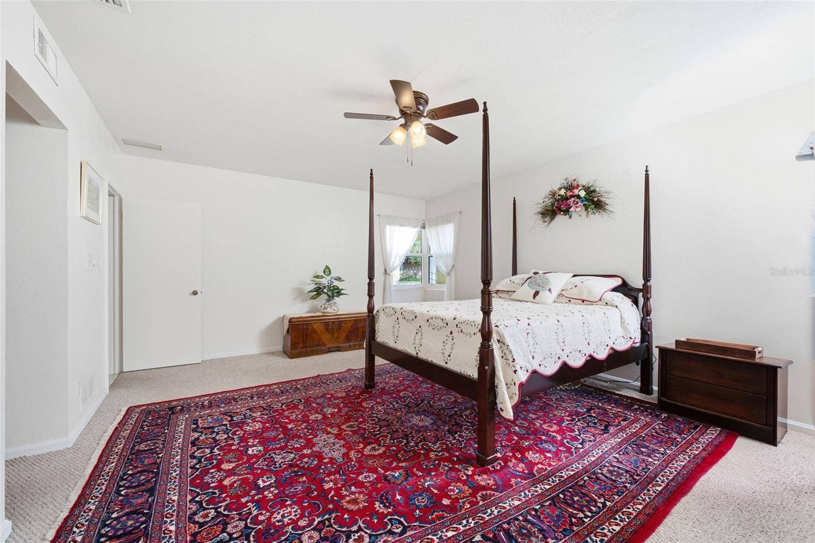 844 MAGELLAN DRIVE, Sarasota, FL 34243 844 MAGELLAN DRIVE, Sarasota, FL 34243