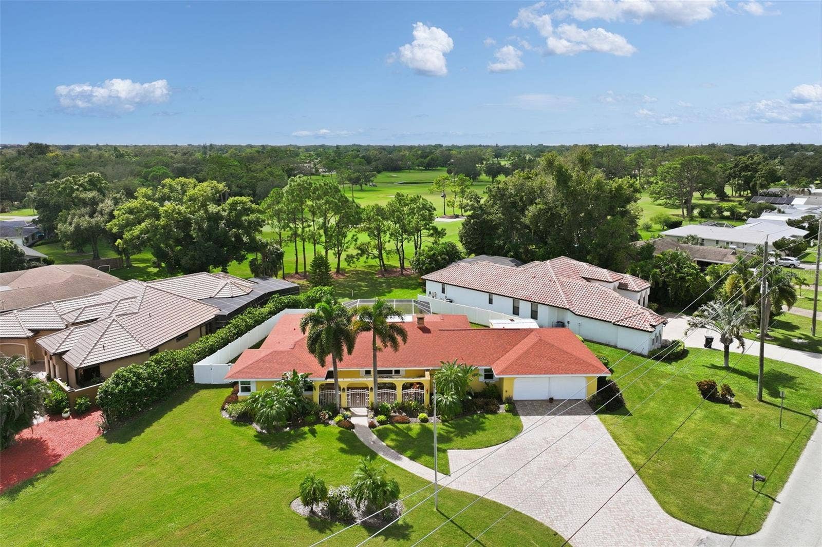 844 MAGELLAN DRIVE, Sarasota, FL 34243 844 MAGELLAN DRIVE, Sarasota, FL 34243