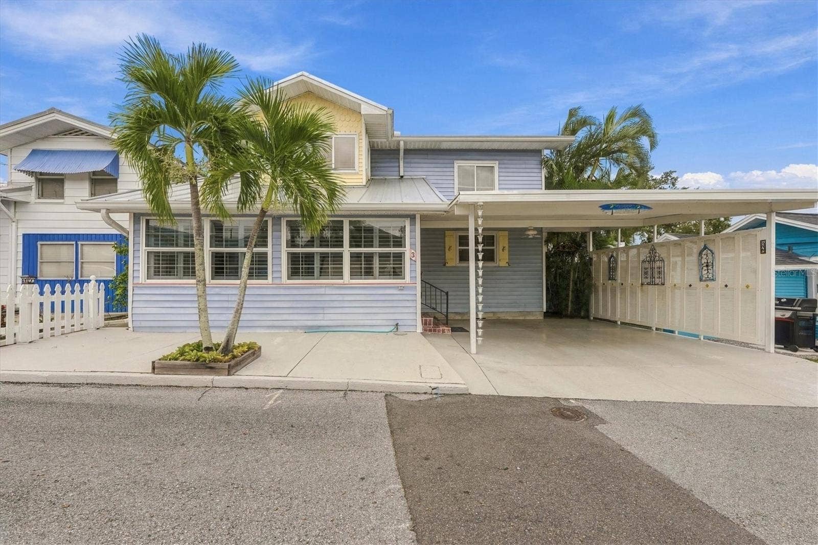 3 COLUMBIA STREET, Bradenton, FL 34208 3 COLUMBIA STREET, Bradenton, FL 34208