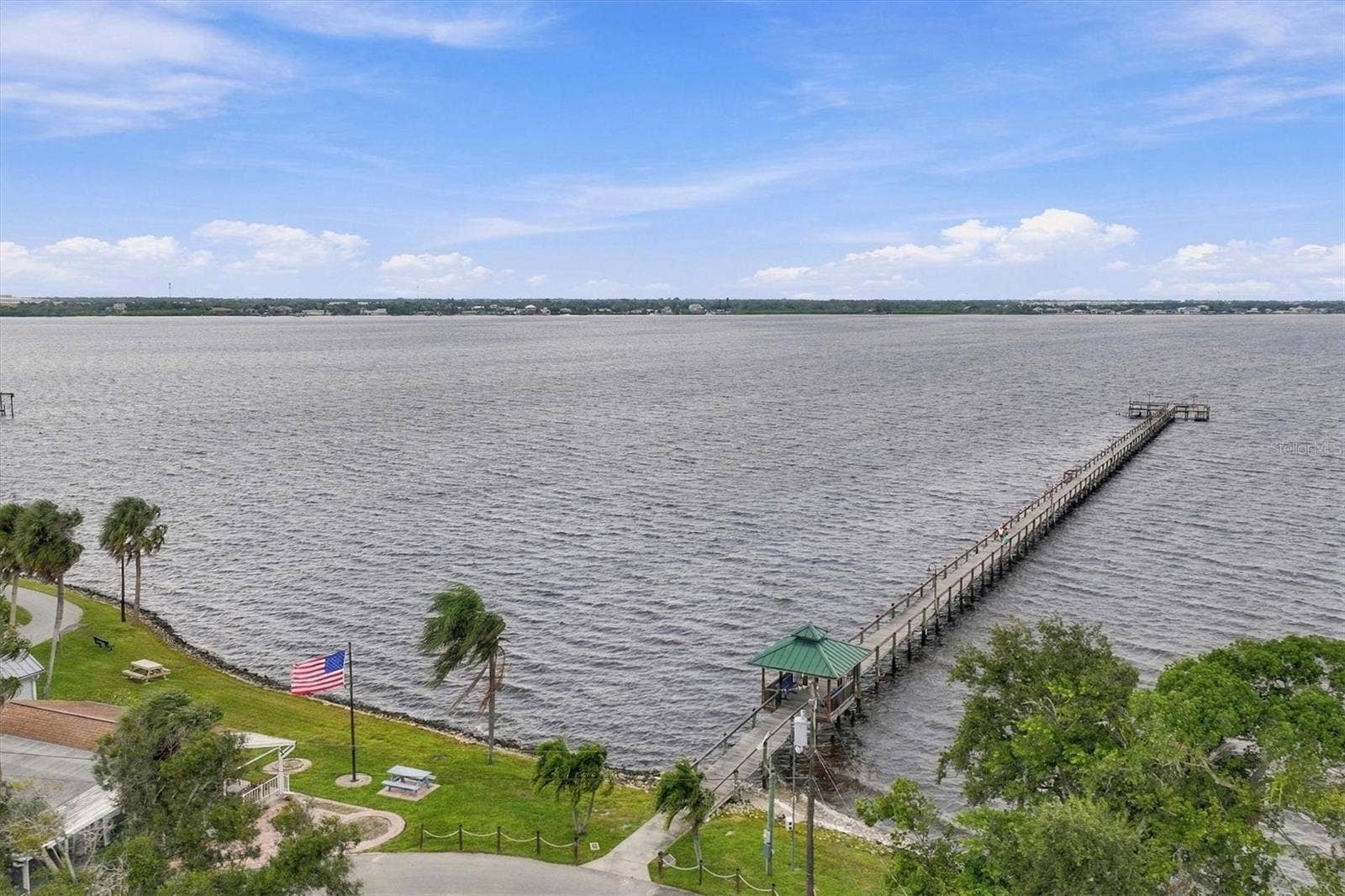 3 COLUMBIA STREET, Bradenton, FL 34208 3 COLUMBIA STREET, Bradenton, FL 34208