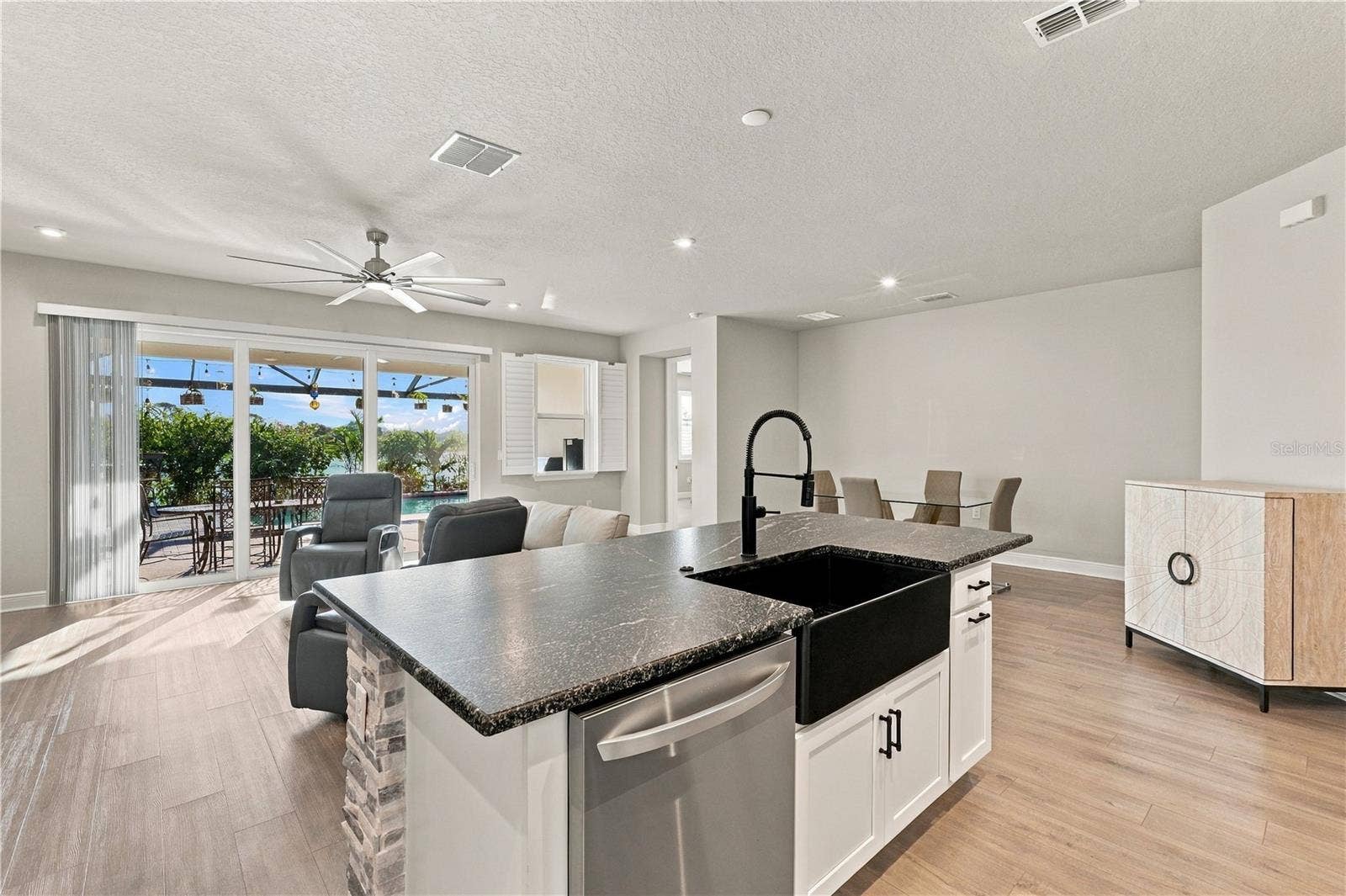 5308 123RD AVENUE E, Parrish, FL 34219 5308 123RD AVENUE E, Parrish, FL 34219