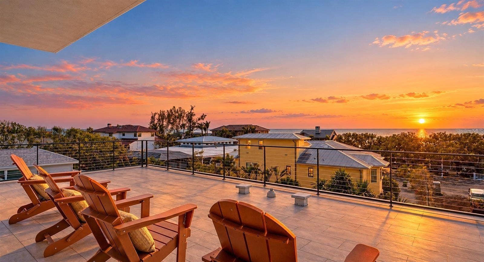 8800 MIDNIGHT PASS ROAD, Sarasota, FL 34242 Enjoy the sunset every evening