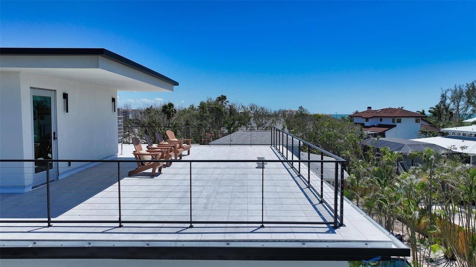 8800 MIDNIGHT PASS ROAD, Sarasota, FL 34242 Rooftop deck