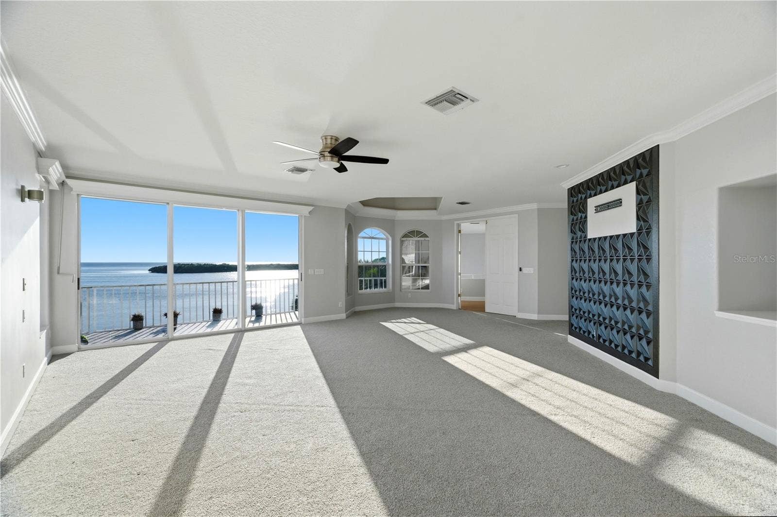 2041 HARBOUR WATCH CIRCLE, Tarpon Springs, FL 34689