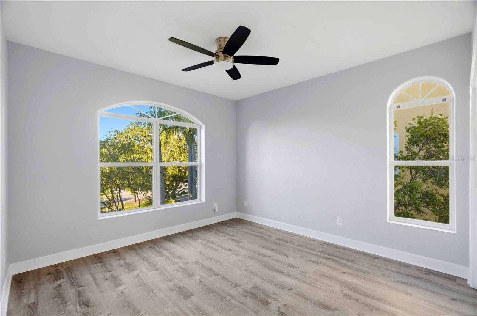 2041 HARBOUR WATCH CIRCLE, Tarpon Springs, FL 34689