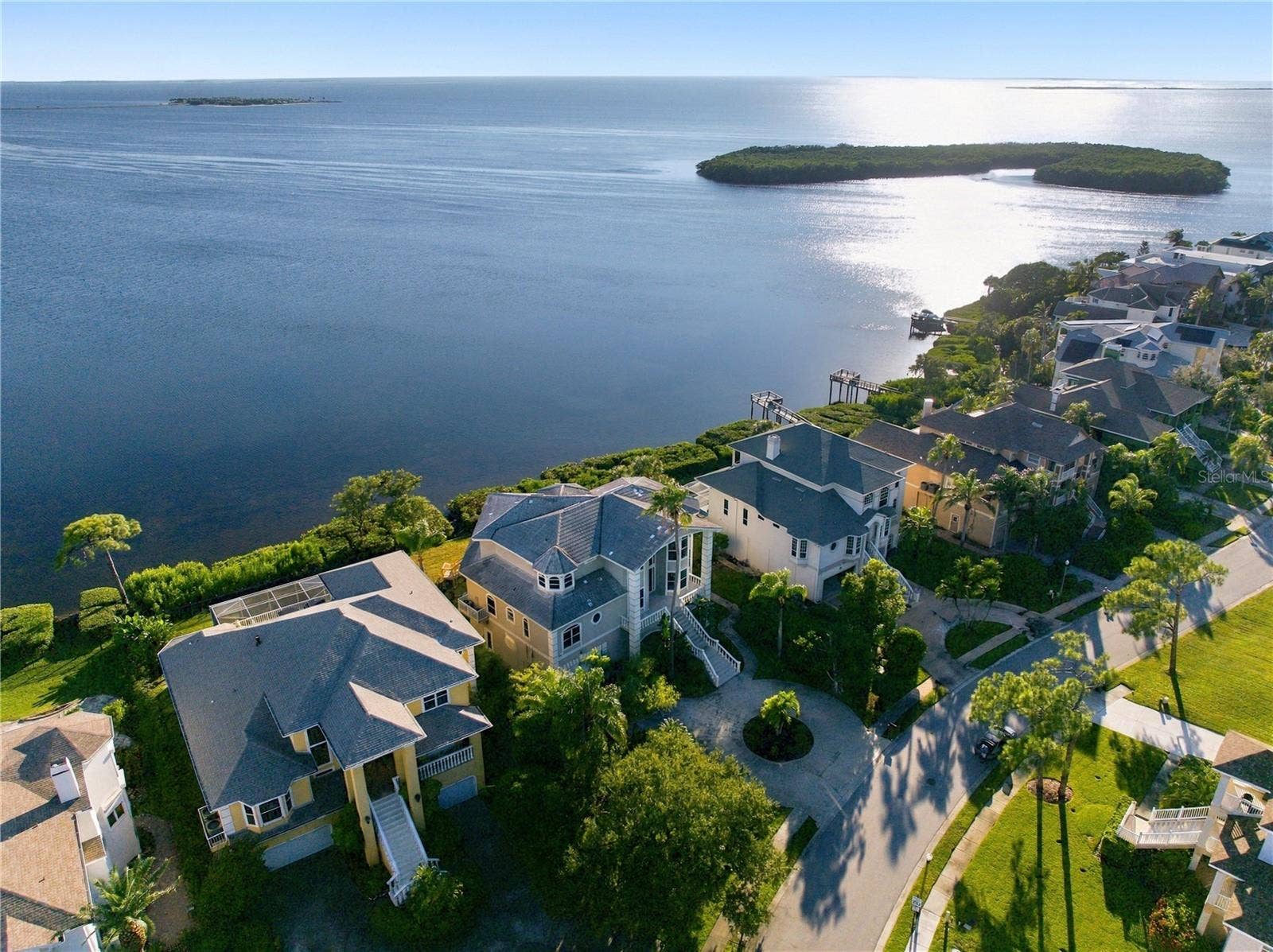 2041 HARBOUR WATCH CIRCLE, Tarpon Springs, FL 34689