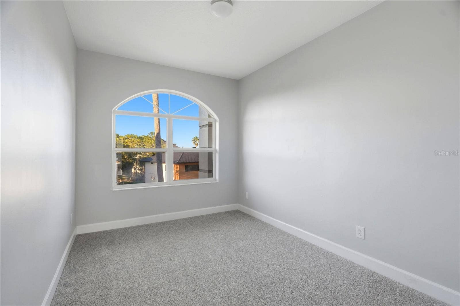 2041 HARBOUR WATCH CIRCLE, Tarpon Springs, FL 34689