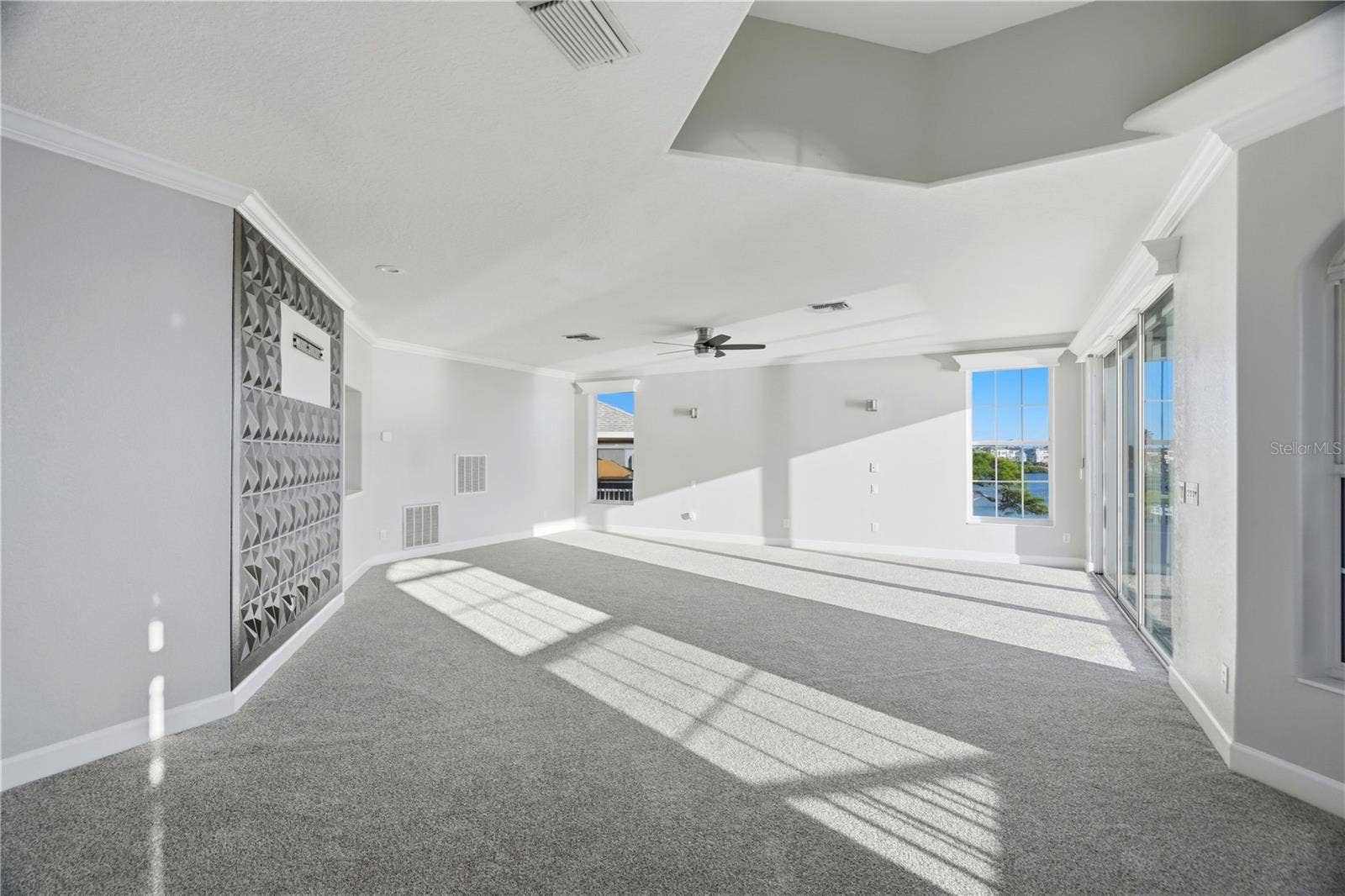 2041 HARBOUR WATCH CIRCLE, Tarpon Springs, FL 34689