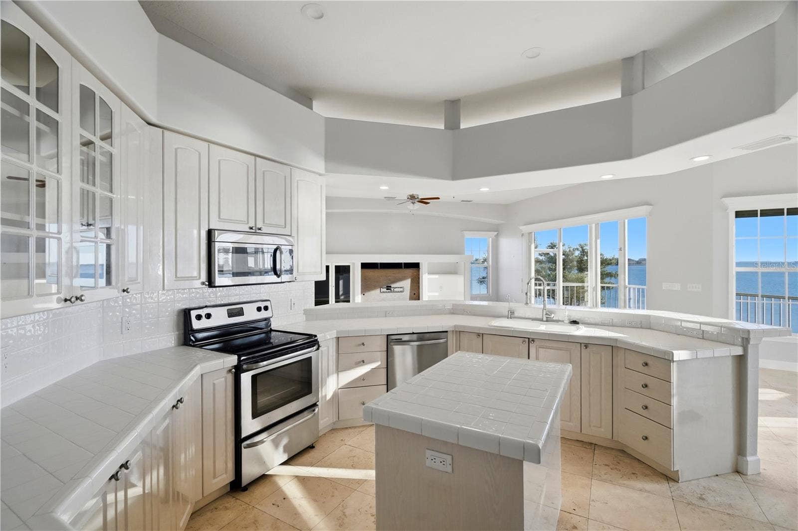 2041 HARBOUR WATCH CIRCLE, Tarpon Springs, FL 34689